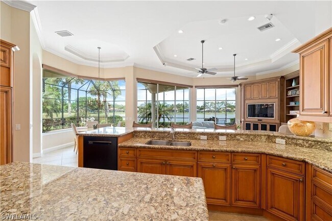 Building Photo - 2046 Imperial Cir