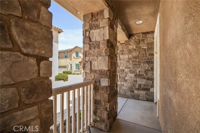 Building Photo - 28443 Sunflower St