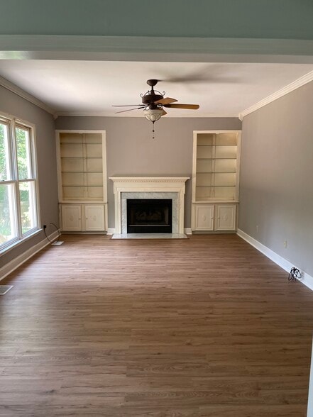 Building Photo - 208 Cambridge Plz