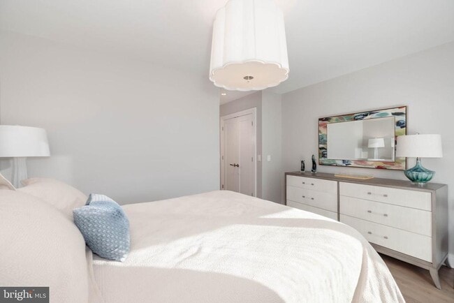 Building Photo - 2501 M St NW