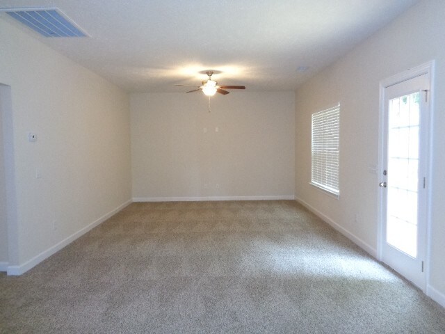 Building Photo - 908 Cabernet Trl