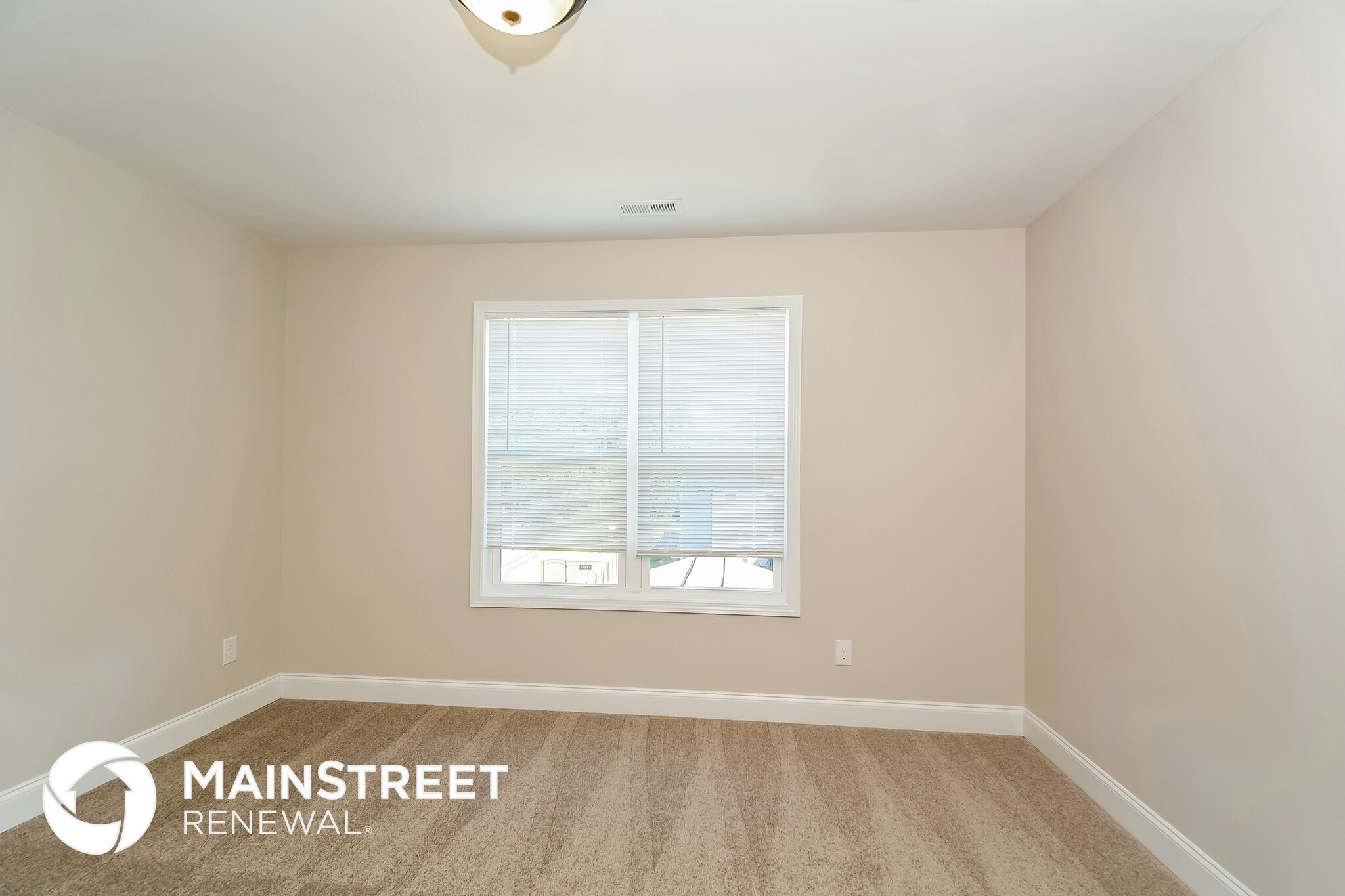 Building Photo - 39 Wood Green Dr