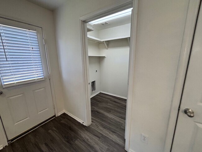 Building Photo - Upgraded single story house in Keller ISD