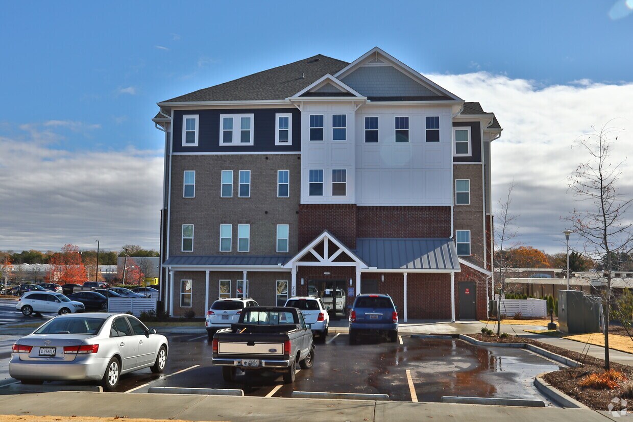 Pleasantburg Senior Greenville Sc Apartment Finder