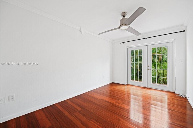 Building Photo - 16681 NE 35th Ave