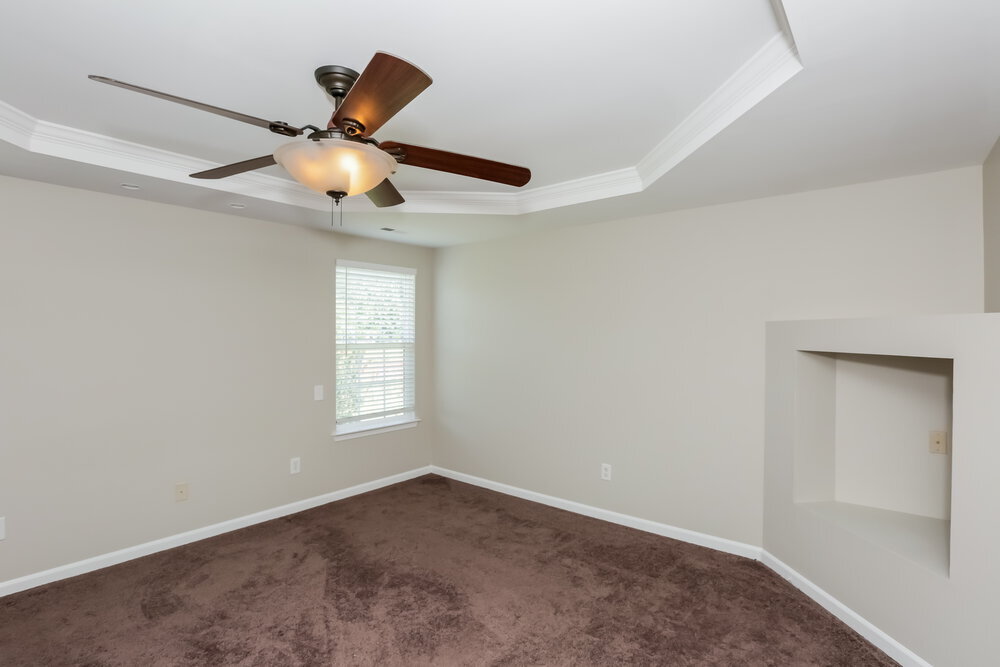 Building Photo - 1020 Duck Point Dr