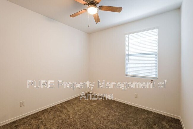 Building Photo - 10163 W Crittenden Ln