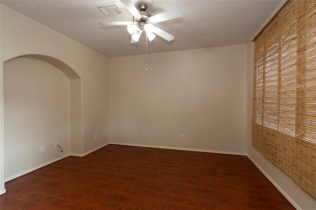 Building Photo - 25227 Boulder Bend Ln