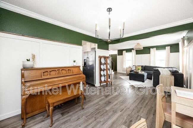 Building Photo - 1109 Danzig Dr