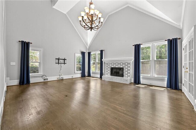 Building Photo - 860 Cramac Dr