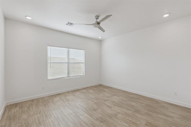 Building Photo - 17920 Anthem Blvd