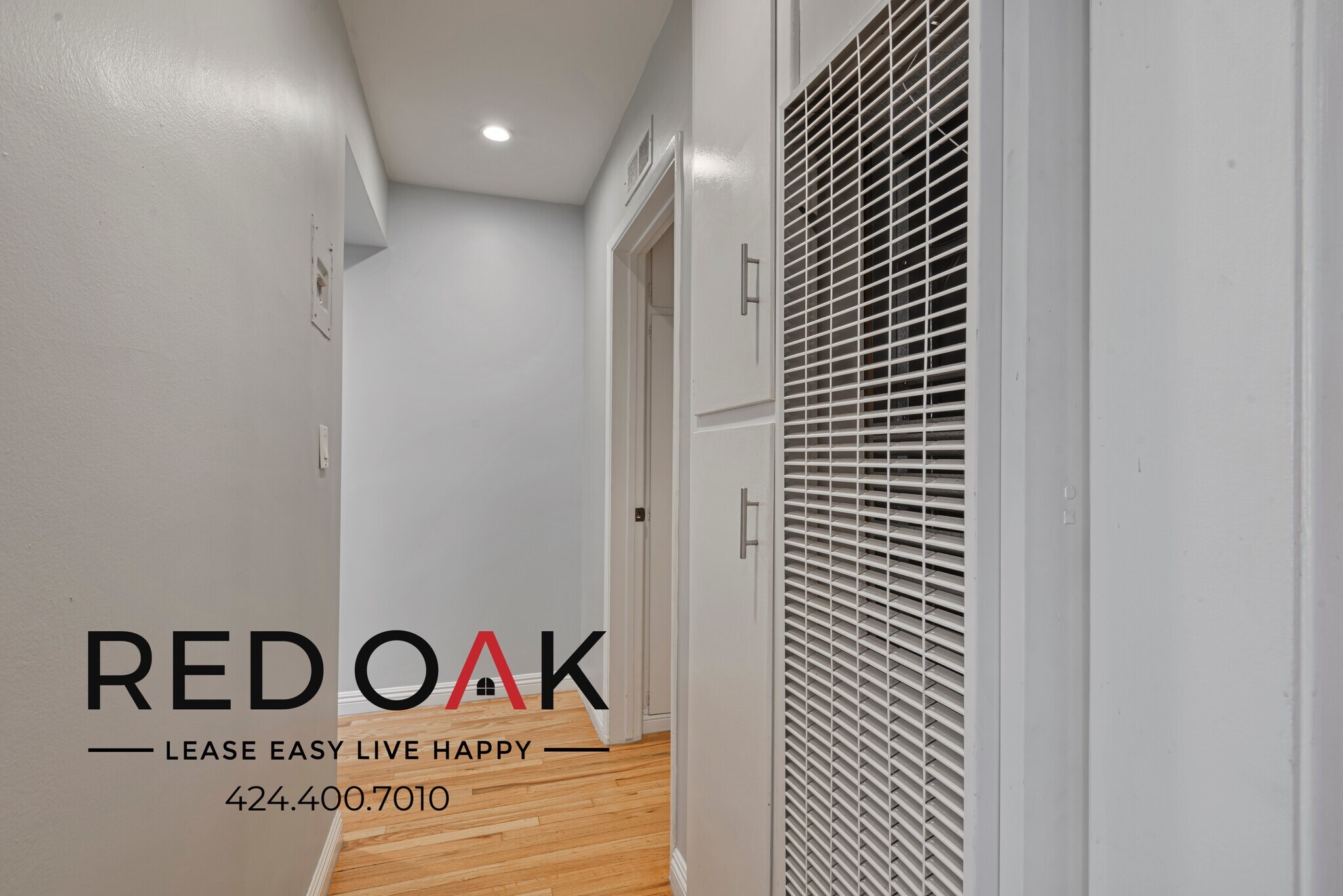 Building Photo - 436 S Oakhurst Dr