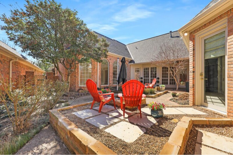 Building Photo - 17105 Vista Tree Cir