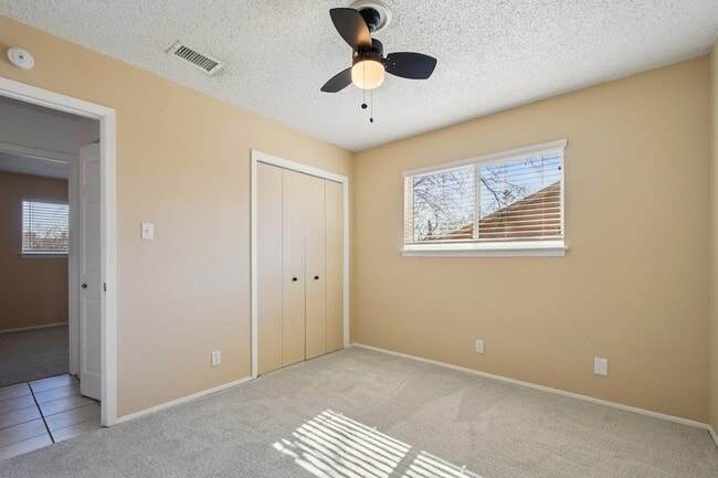 Building Photo - 9413 Quail Meadow Dr