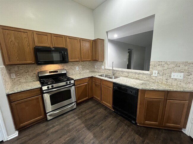 Building Photo - 3651 Woodlace Dr