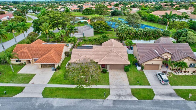 Building Photo - 9953 Majestic Way