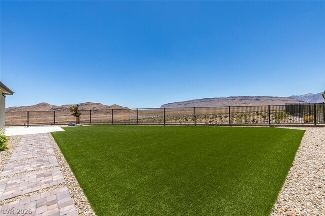 Building Photo - 988 Edinburgh Flds Ct