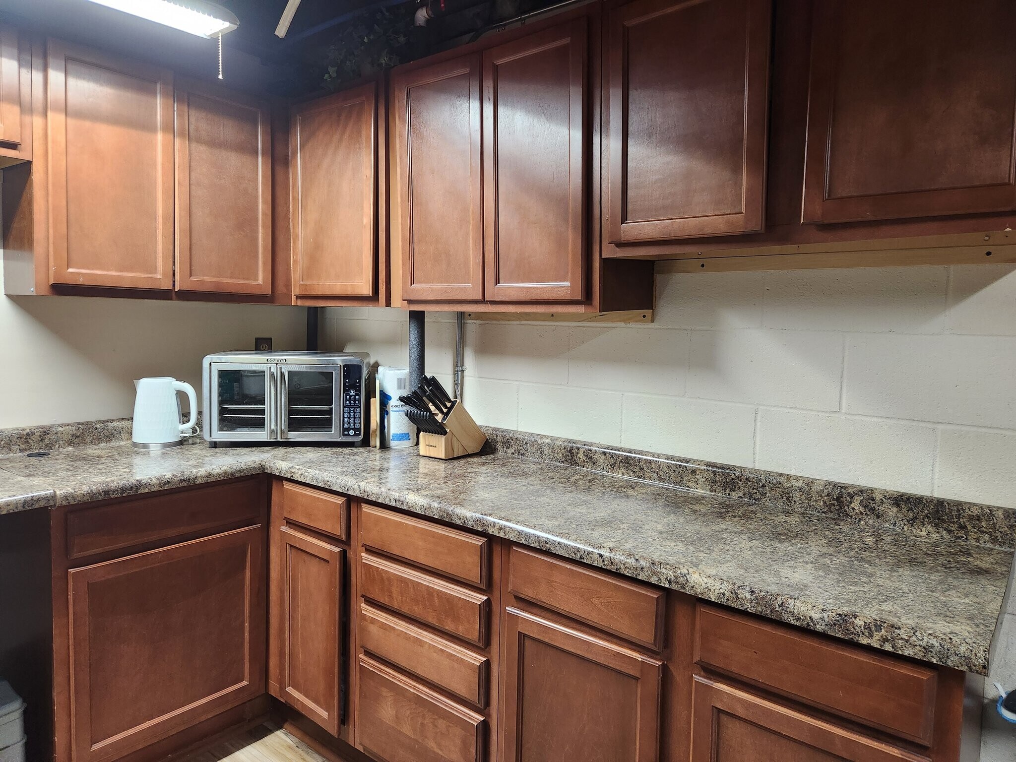 Building Photo - 28210 12th Ave