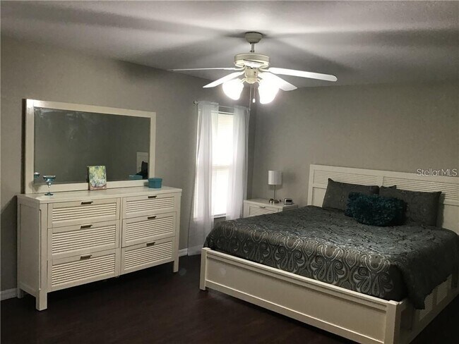 Building Photo - 2091 Snowflake Ln