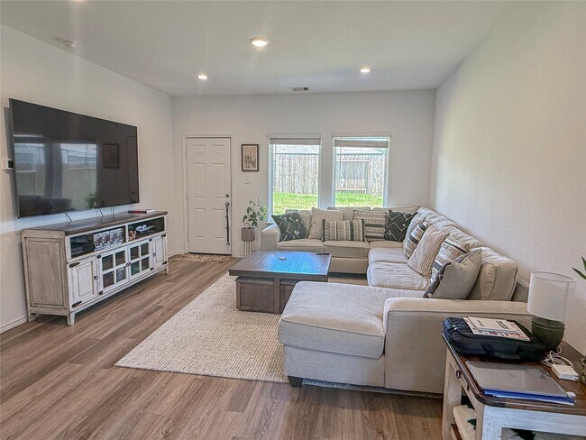 Building Photo - 12346 TRANQUIL Pnes Dr