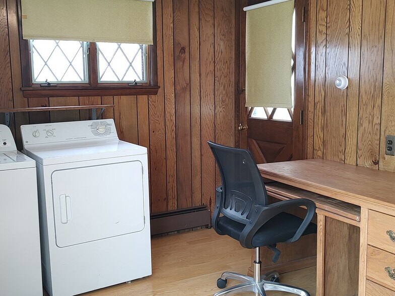 Building Photo - 416 Colton Ave