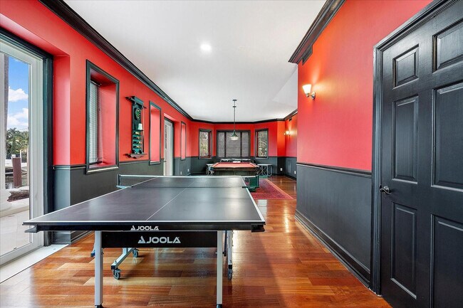 Building Photo - 414 Riviera Isle Dr