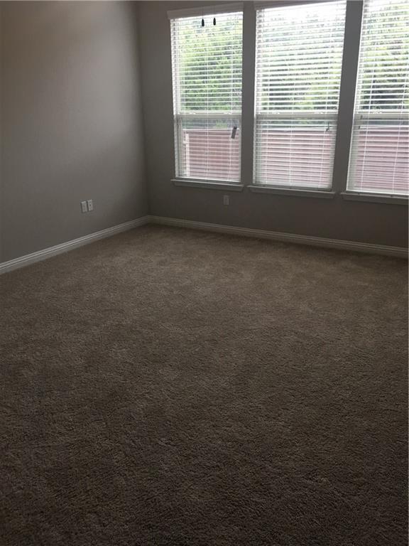 Building Photo - 9402 Privet Dr