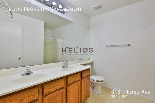 Building Photo - 818 E Long Ave