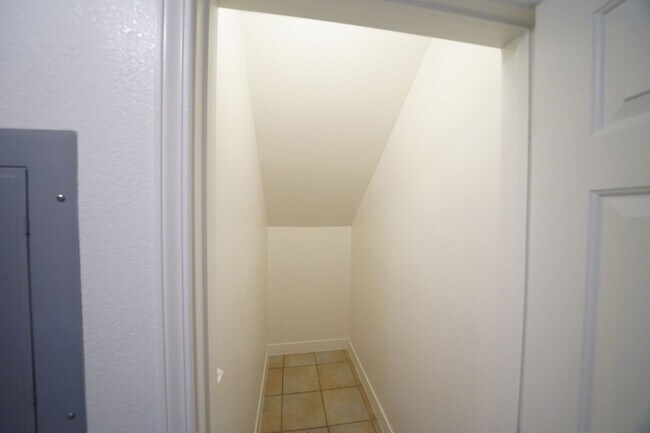 Building Photo - Available for Showings Now