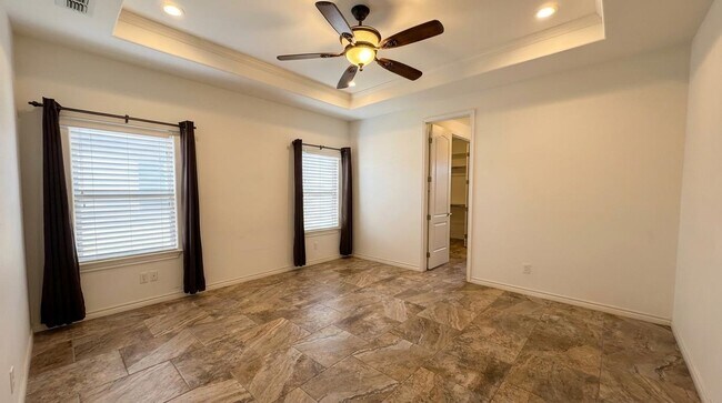 Building Photo - 508 Washingtonia Drive