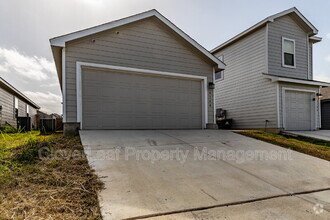 Building Photo - 8140 Nube Medina