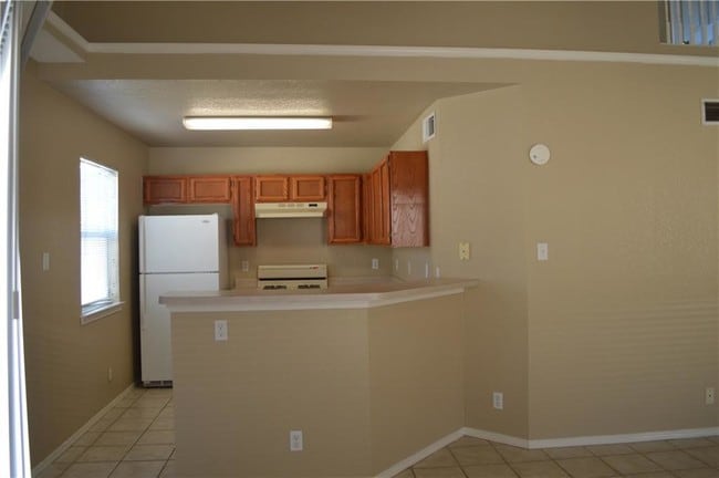 Building Photo - 11713 Snow Hawk Dr