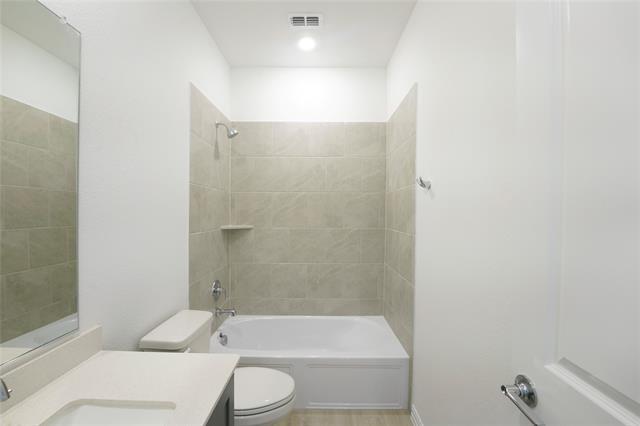 Building Photo - 14625 Pablina Ln
