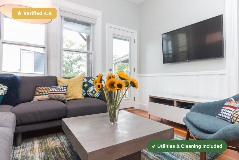 Building Photo - Furnished Private Bedroom in East Boston