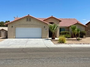 Building Photo - 4 bed in Mesa Del Sol