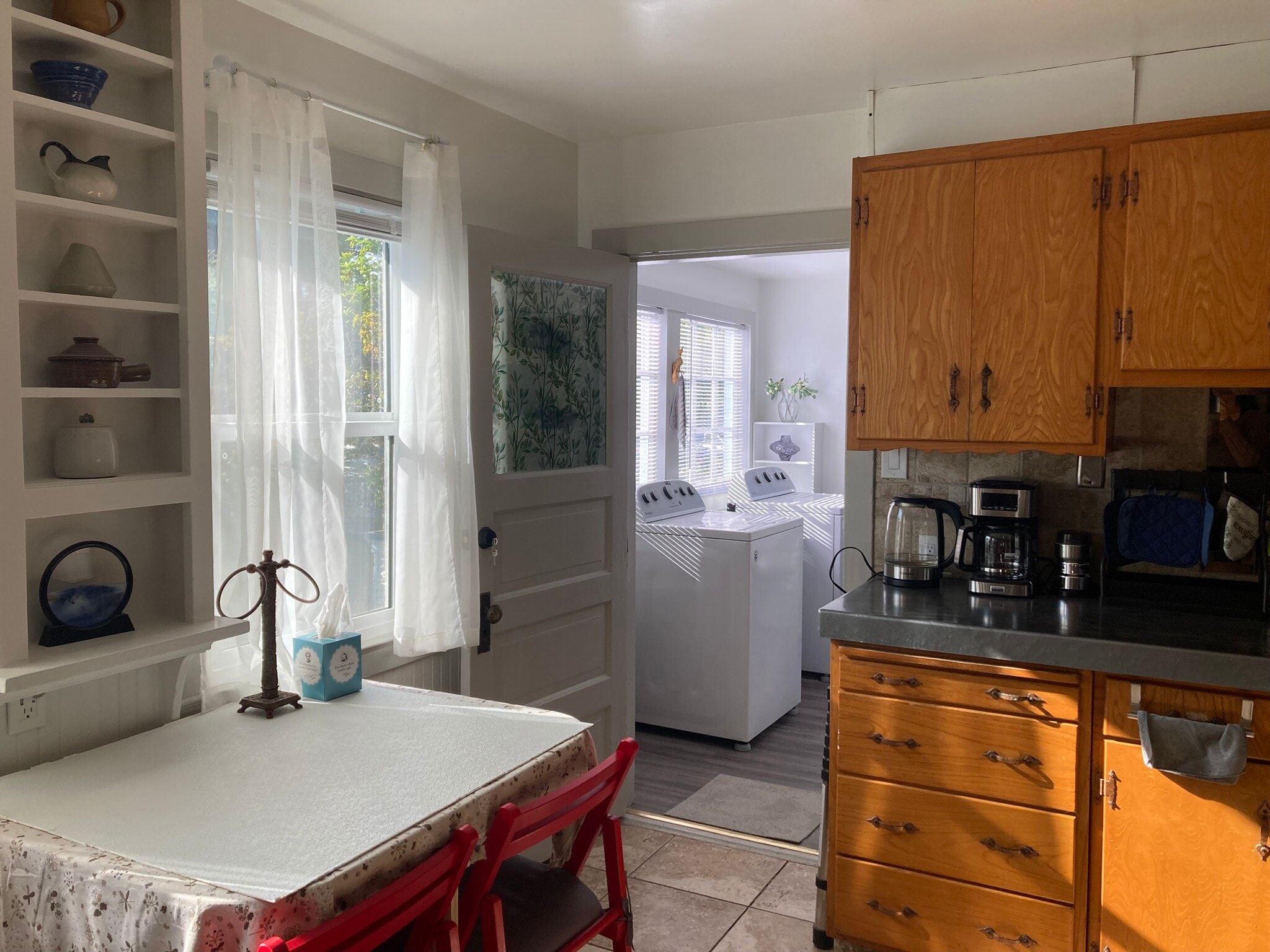 Building Photo - 3421 Belmont Ave