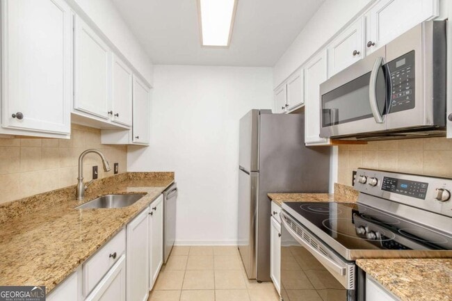 Building Photo - 3005 Seven Pines Ln