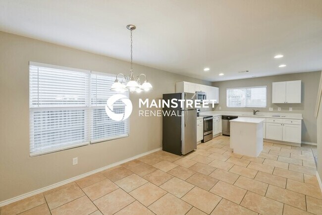 Building Photo - 3 Bedroom Pet-Friendly Home in San Antonio, TX with Main Street Renewal