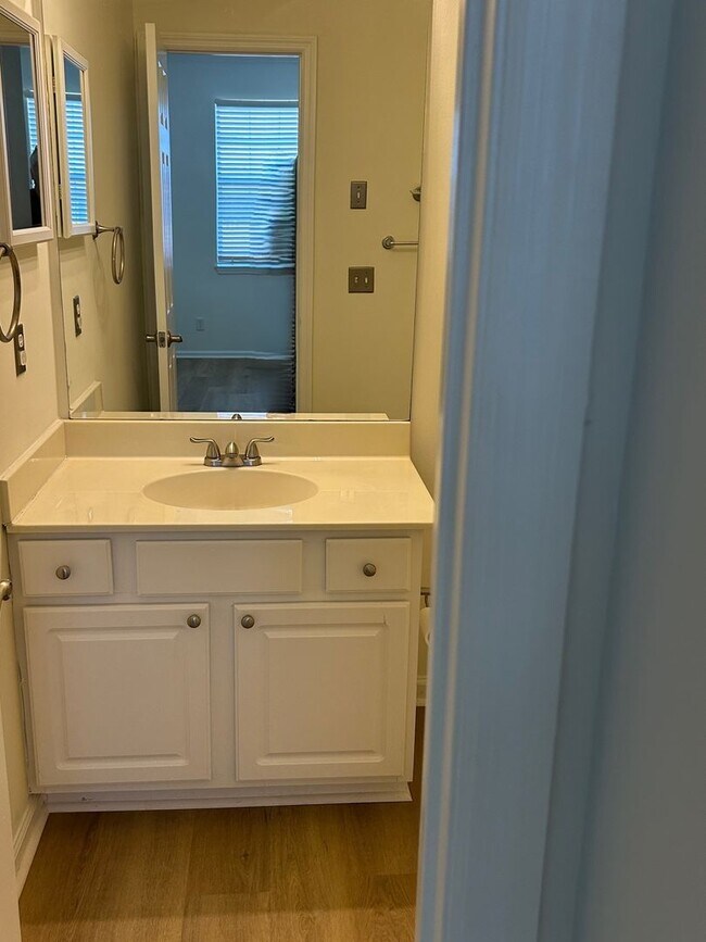 Building Photo - Mohawk Trail Townhomes-Southside Savannah