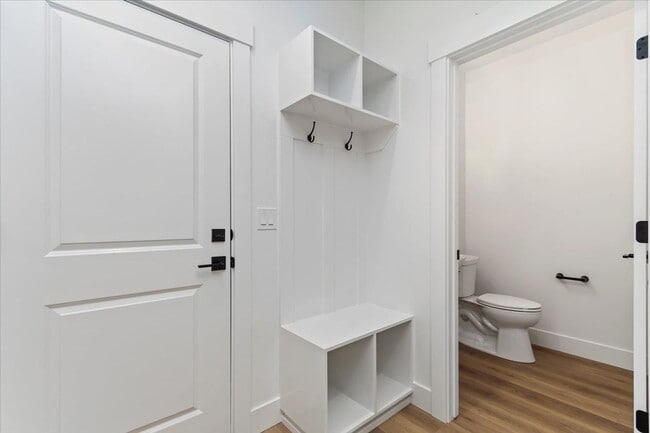 Building Photo - Brand New 3 Bed 2.5 Bath Townhouse With Many Amenities