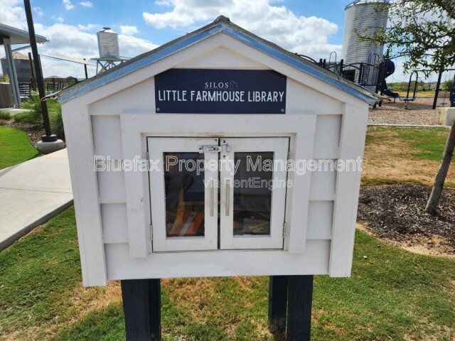 Building Photo - 7244 Pasture Run