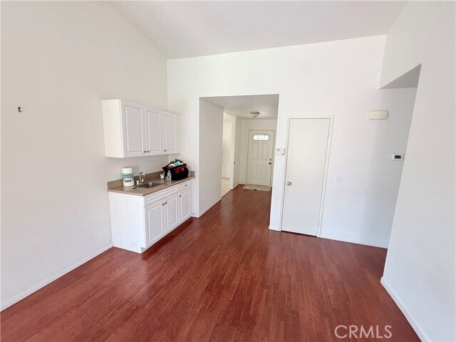 Building Photo - 5948 Quiroz Dr