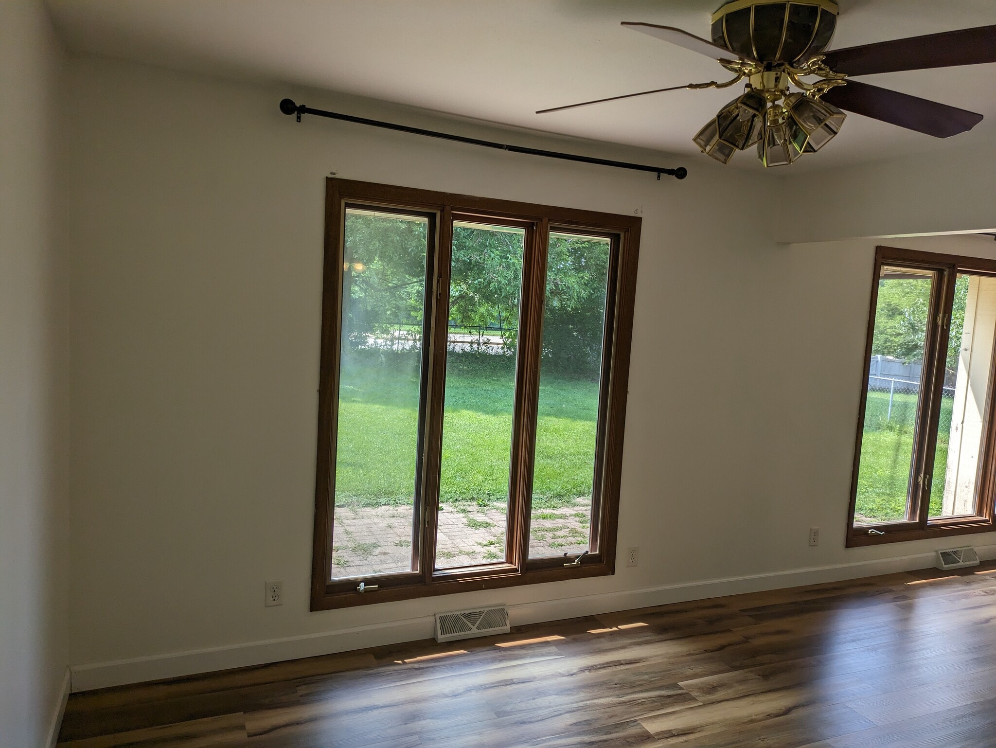 Dining room view out - 2906 Southbridge Rd