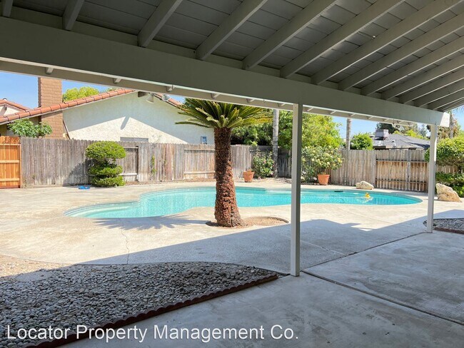 Building Photo - 3 br, 2 bath House - 708 N El Rio