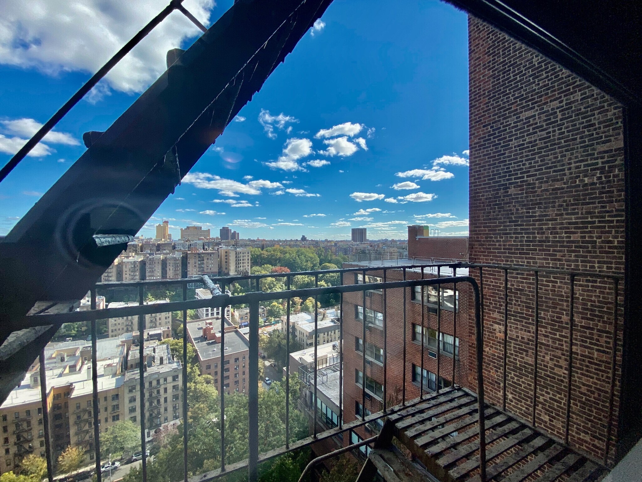 Building Photo - 700 Fort Washington Ave