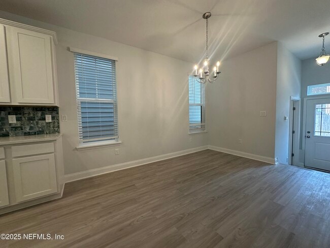 Building Photo - 2969 Fleur Ln