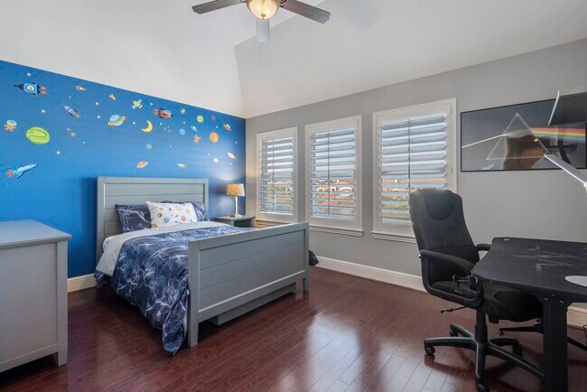 Building Photo - 18918 Villa Bergamo Ln