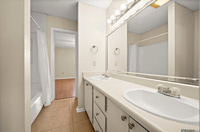 Building Photo - 1686 Brightside Dr