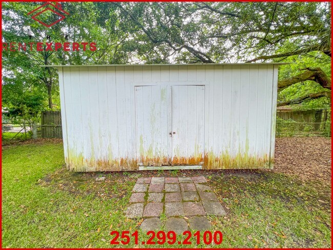 Building Photo - 3015 Farcott St