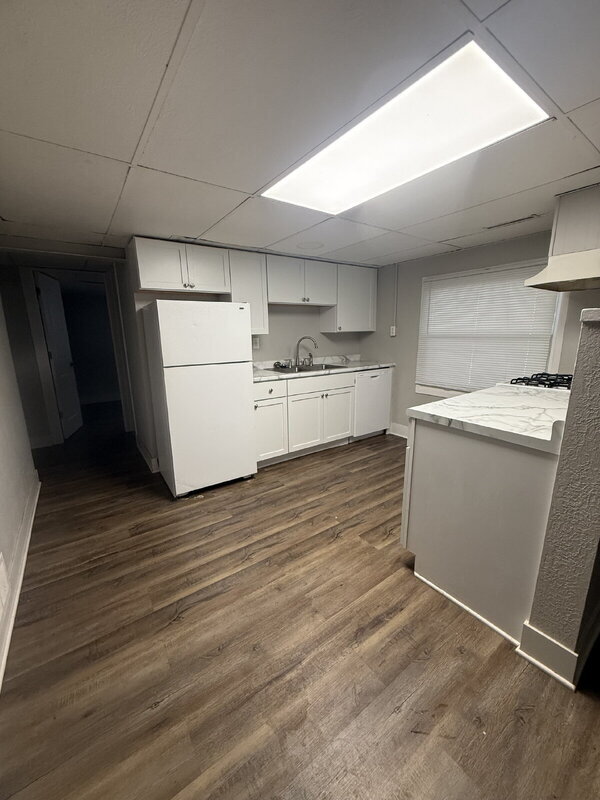 Building Photo - 1320 1/2 Broad Street